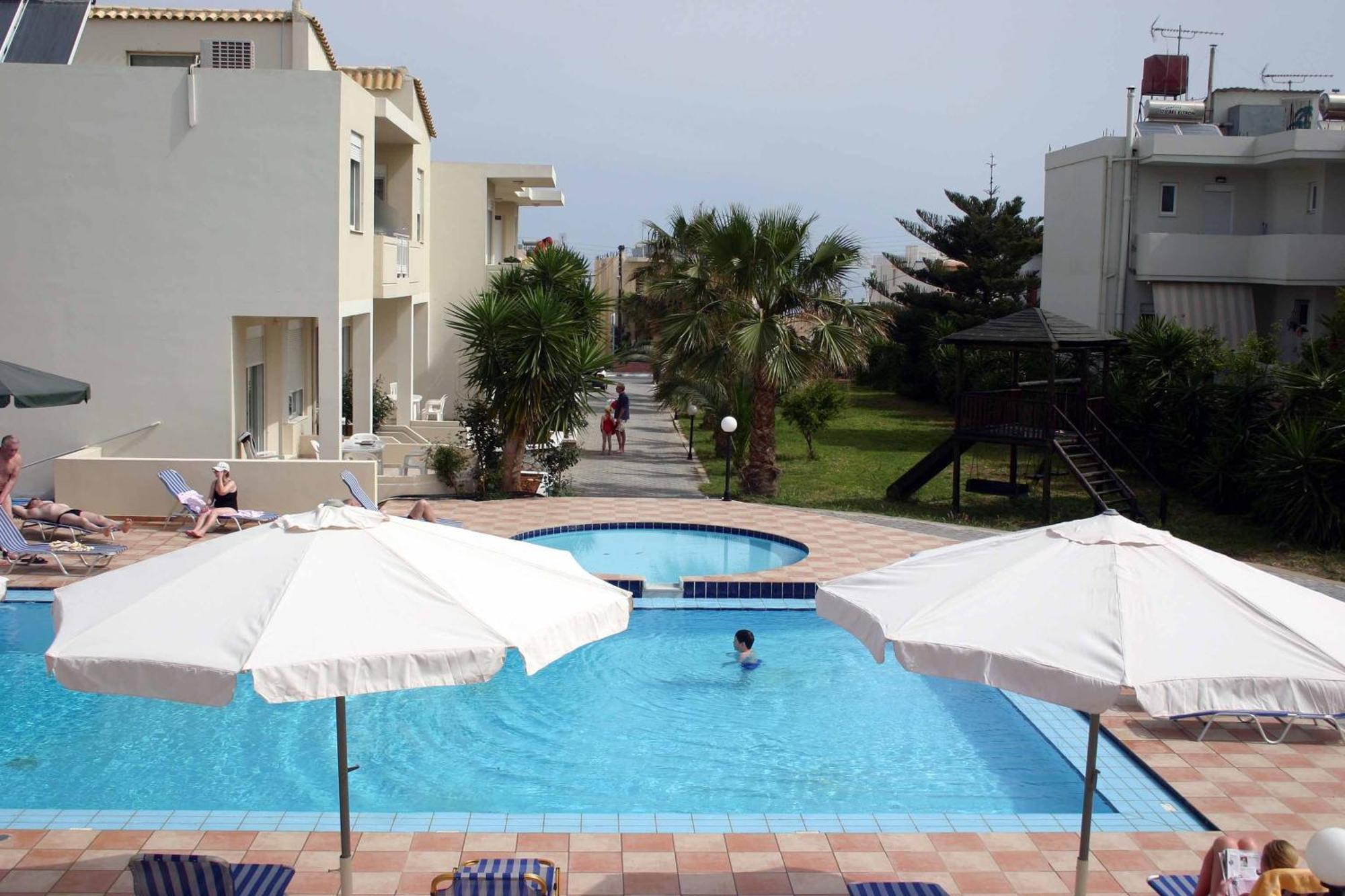 Evilion Hotel Stalos Exterior photo