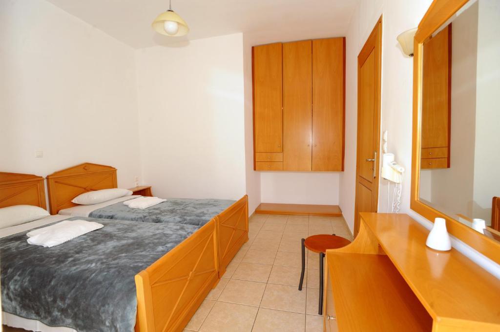 Evilion Hotel Stalos Exterior photo