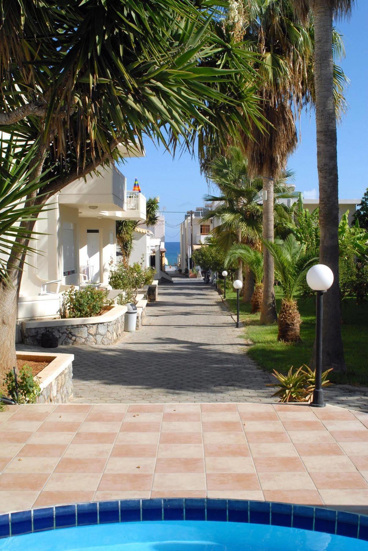 Evilion Hotel Stalos Exterior photo